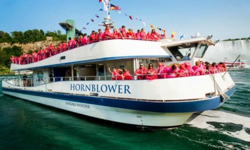 Deluxe Niagara Falls Canada Tour 2 Cruises boat ride